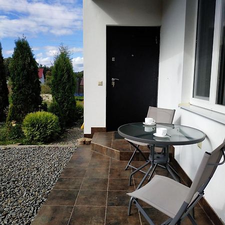 Nestg Guest House Pilipets Luaran gambar