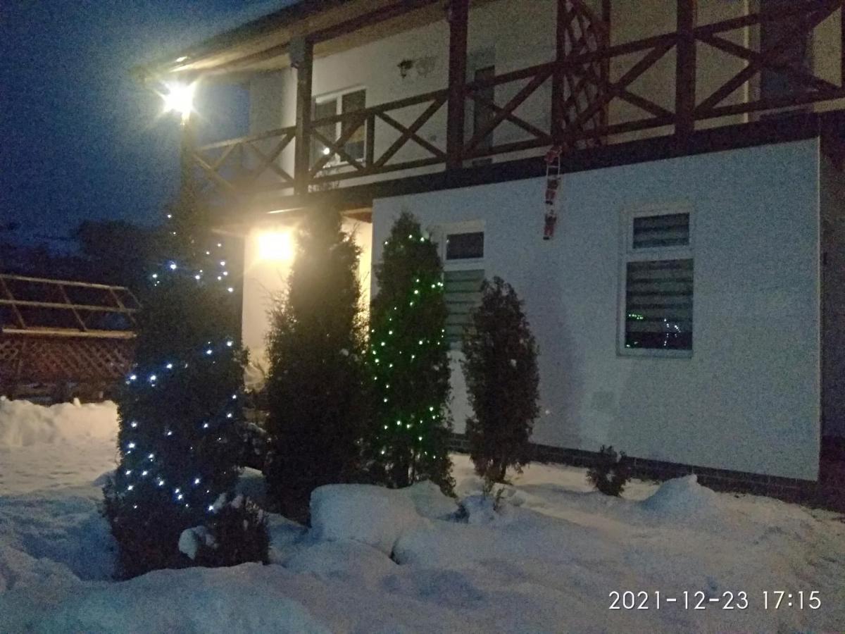 Nestg Guest House Pilipets Luaran gambar