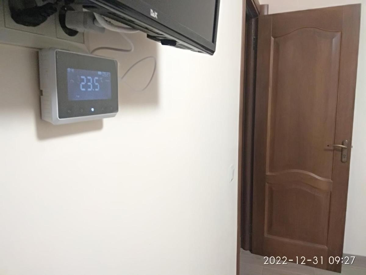 Nestg Guest House Pilipets Luaran gambar